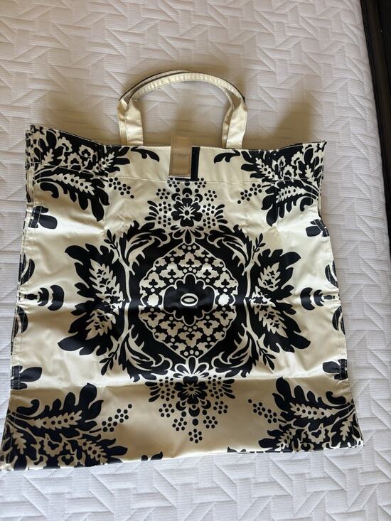 Murval Handbags - Murval Foldable City Tote Black White Damask Print Packable Travel Bag